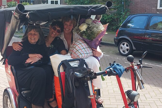 2 Hours Private Amsterdam Rickshaw Tour - Nieuwmarkt and Rembrandtplein, where everyday life turns into night energy