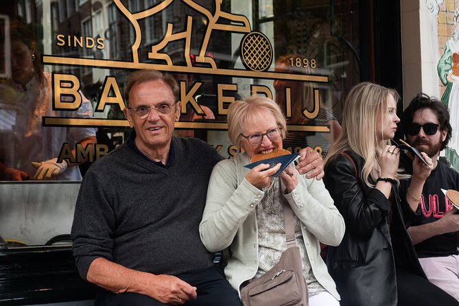A 3-Hour Private Guided Tour Through Amsterdam with a Local - Dam Square and the Royal Palace: More Than a Picture Stop