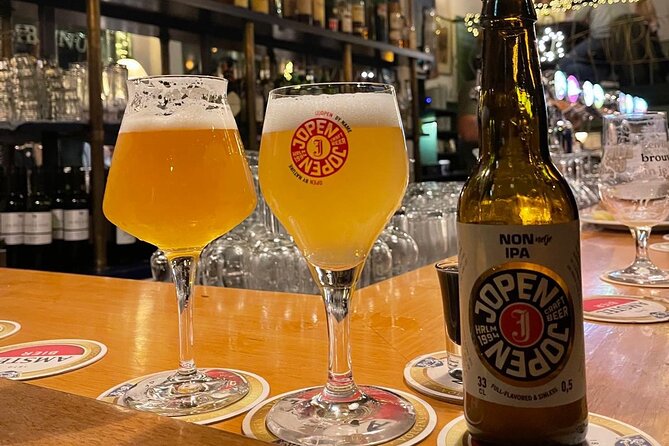 All Inclusive Guided Walking Beer Tours Amsterdam - Albert Cuyp Market stop: a snack pause with local flavor