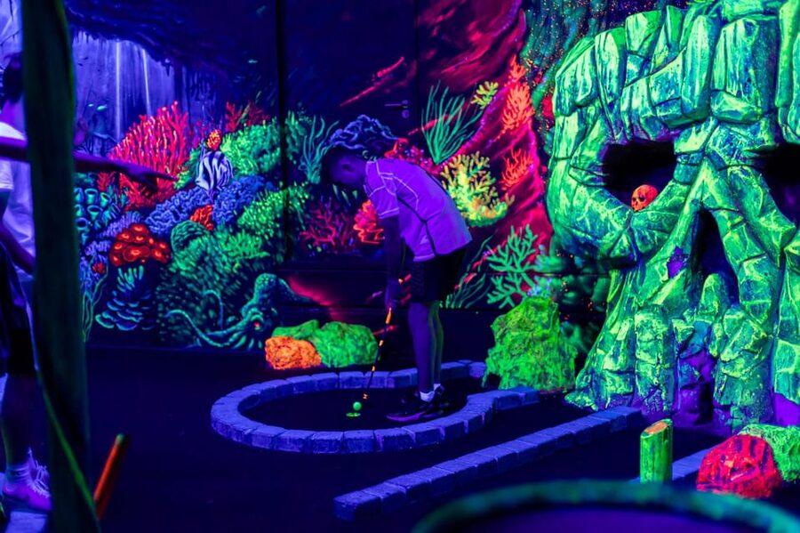 Aloha Amsterdam: 12-Hole Glow-in-the-Dark Mini-Golf - Key things to know before you play