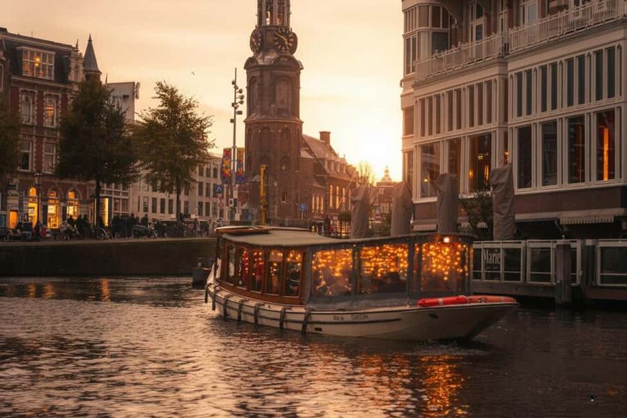 Amsterdam:1.5-Hour Canal Cruise local Guide, Drinks & Snacks - Uber Discount Tip: Save on the Last Mile