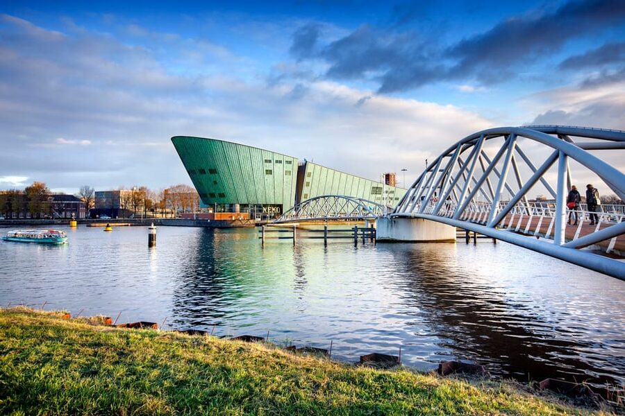 Amsterdam: 1-Hour Canal Cruise & NEMO Science Museum - The Big Idea: Why This Combo Ticket Works