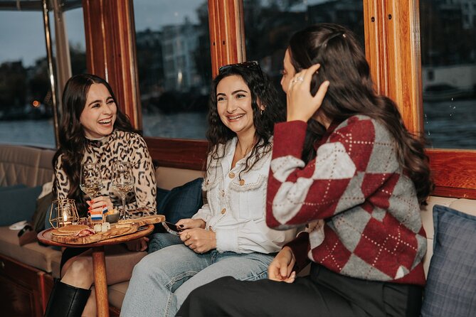 Amsterdam: 2-Hour Canal Cruise incl. Drinks & Dutch Snacks - Cat-Themed Stops, the Cheese Museum, and the Fun Side of Amsterdam