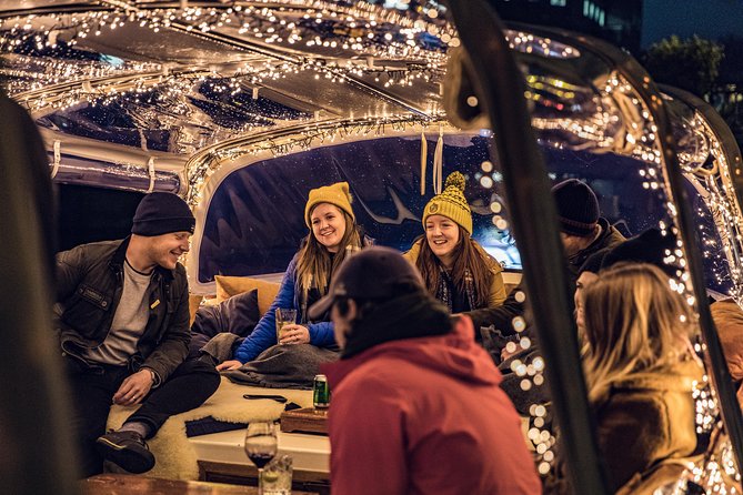 Amsterdam 2-Hour Evening Cruise With Live Guide and Bar - Cheese history and Dutch snacks you can actually enjoy