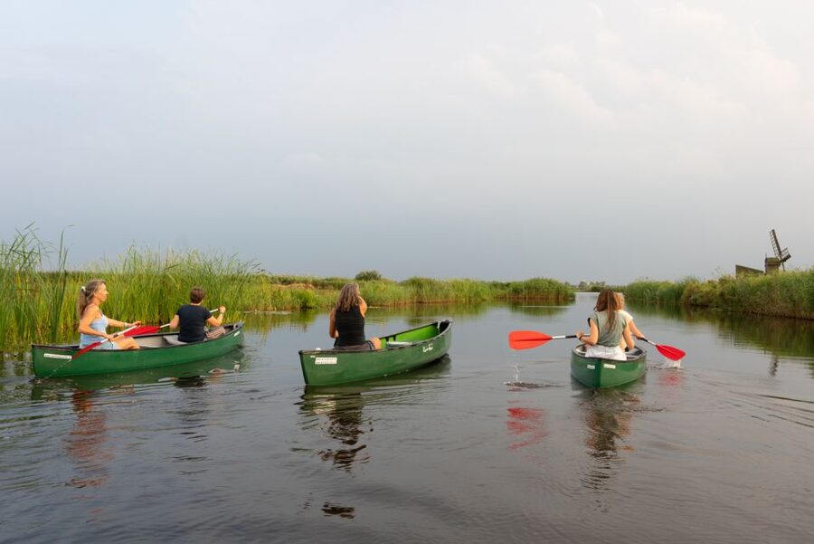Amsterdam: 2-Hour Guided Canoe Trip - Canoeing Time: 2 Hours Through Canals, Village, and Meadows