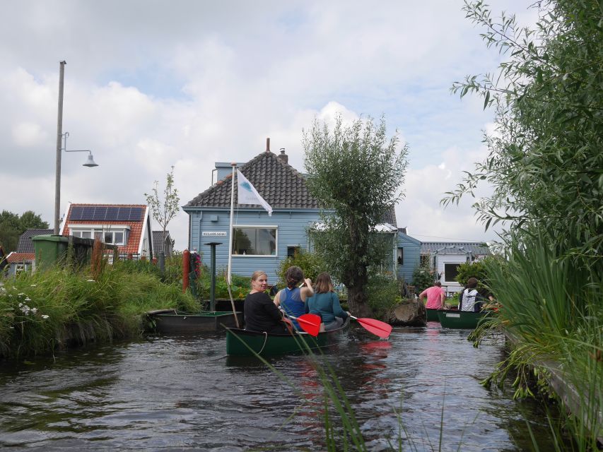 Amsterdam: 2-Hour Guided Canoe Trip - What to Pack: Clothes for Getting Wet and Staying Comfortable