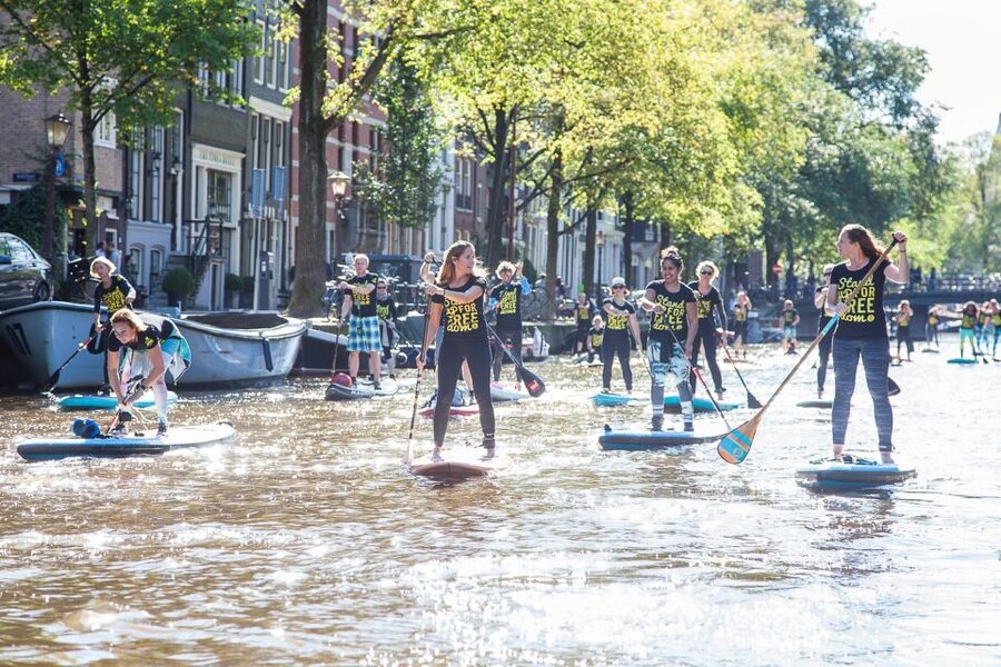 Amsterdam: 2-Hour Stand Up Paddle Board Tour - What to bring (and what not to bring)