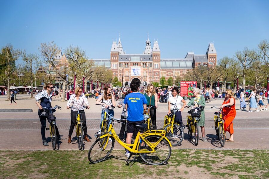 Amsterdam: 3h E-Bike Tour with break - Rembrandt House context and the Anne Frank House area: history that stays on your route