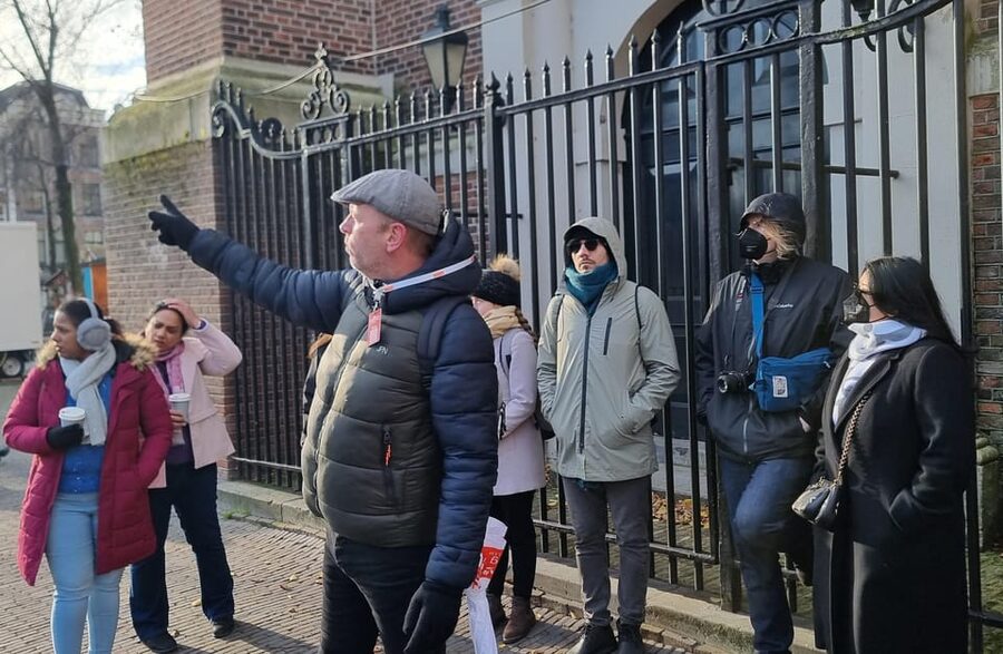 Amsterdam All In One Tour Walking Tour - Behind the Red Windows: Context for the Red Light District