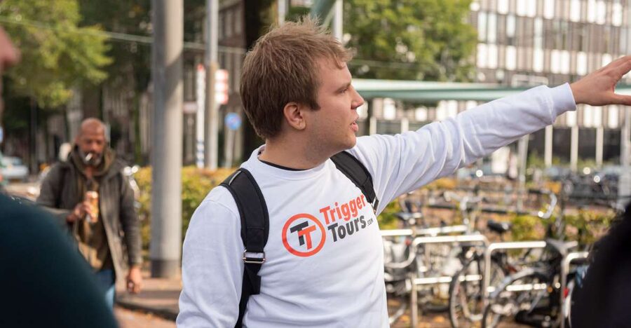 Amsterdam: Anne Frank and Jewish Quarter Tour - The Auschwitz Monument and Dokwerker Markers