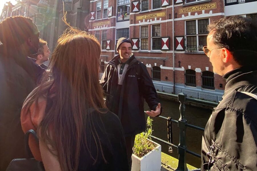 Amsterdam: Anne Frank Guided Small Group Walking Tour - Dam Square Stop: A Photo Moment with Real Historical Weight