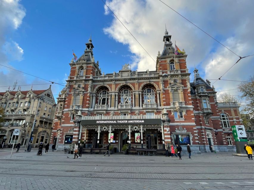 Amsterdam: Anne Frank's Last Walk & Visit the House in VR - WWII Amsterdam context your guide ties to the streets