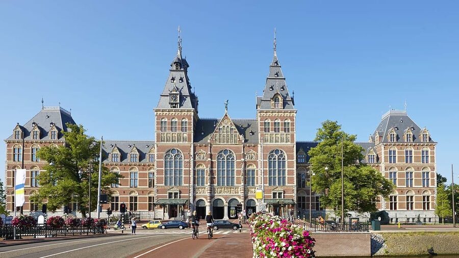 Amsterdam Audioguide - TravelMate app for your smartphone - Practical way to use it in one day (without feeling rushed)