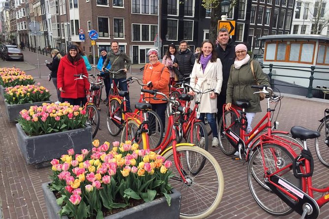 Amsterdam Bike Rental with free GPS narrated bike tour - The offline GPS narration in 4 languages, and how to use it well