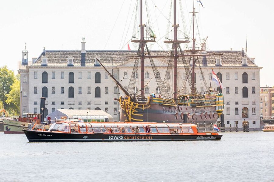 Amsterdam: Body Worlds Exhibition and Canal Cruise - Dam Square from Ripley’s: a fun city-center bonus