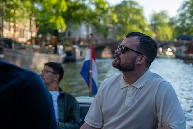 Amsterdam Breakfast Cruise on Private Luxury Boat - Comfort on board: what to care about day-of