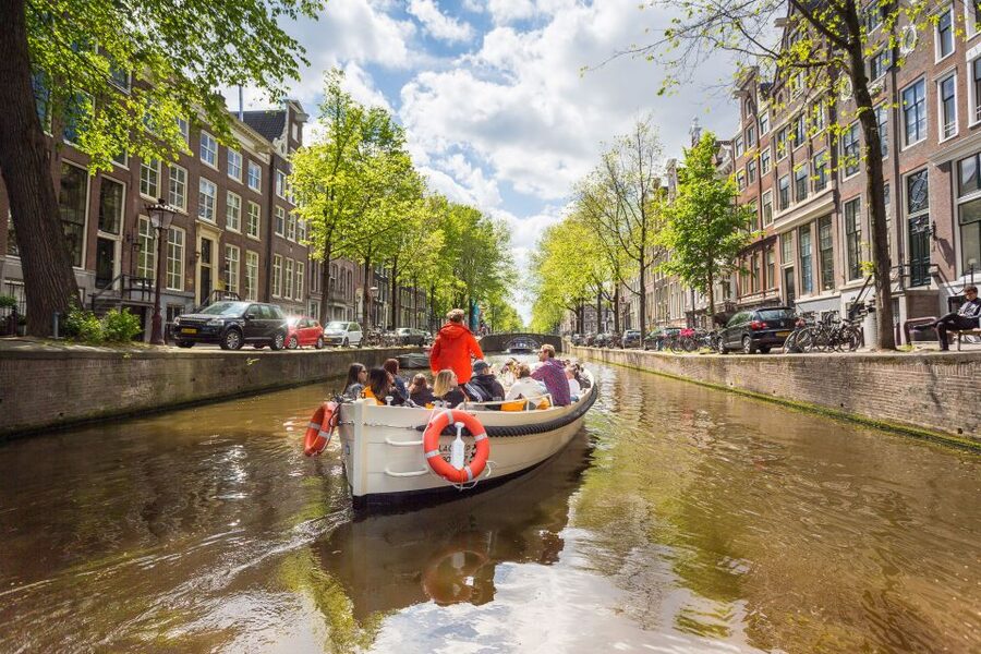 Amsterdam: Canal Belt Private Beer Boat Tour - Amsterdam sights you’ll actually notice from the water