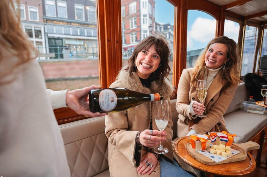 Amsterdam: Canal Cruise with Bubbles & Bites - Bubbles and Bites: How the Drink and Snack Plan Works