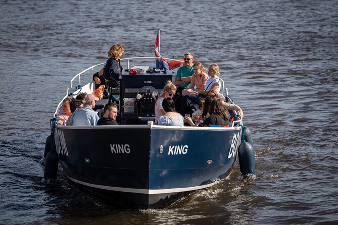 Amsterdam Canal Cruise with Live guide & Two drinks - Central St. - Should you book this Amsterdam canal cruise?