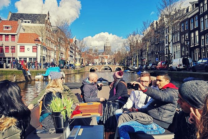 Amsterdam Canal Tour by Open Boat – 90 min Small Group Experience - Guide style that actually helps you understand what you see