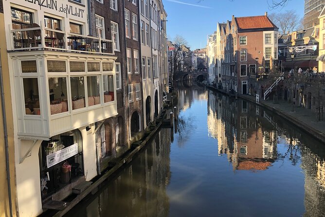 Amsterdam Castle & Utrecht City - Private Day Tour - Utrecht canals and Domtoren: old streets with a sense of place