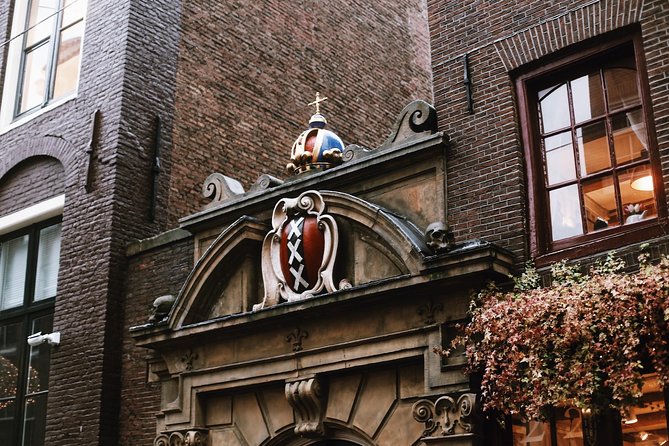 Amsterdam City Center Guided Walking Tour Semi-Private 12ppl Max - St. Nicholas Basilica: Roman Catholic roots in a changing city