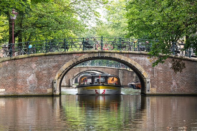 Amsterdam City Centre Cruise on heated boat with Audioguide - Who This Cruise Suits Best (and Who Should Skip It)