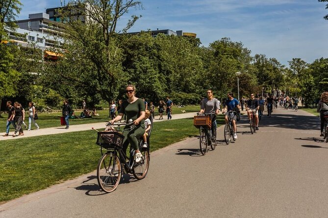 Amsterdam City Highlights and Hidden Gems - Private & Custom Tour - Stop 2: Interconnected streets for design culture and local finds