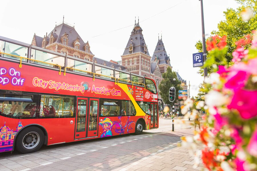 Amsterdam: Combo Rijksmuseum & Hop-On Hop-Off Bus - Glass-roof panoramas and where they pay off