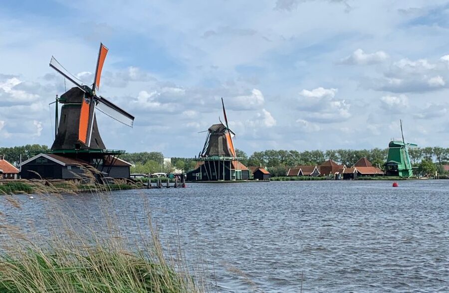 Amsterdam: Countryside Bike Tour and Zaanse Schans Windmills - Price, timing, and what to pack for a 5-hour day