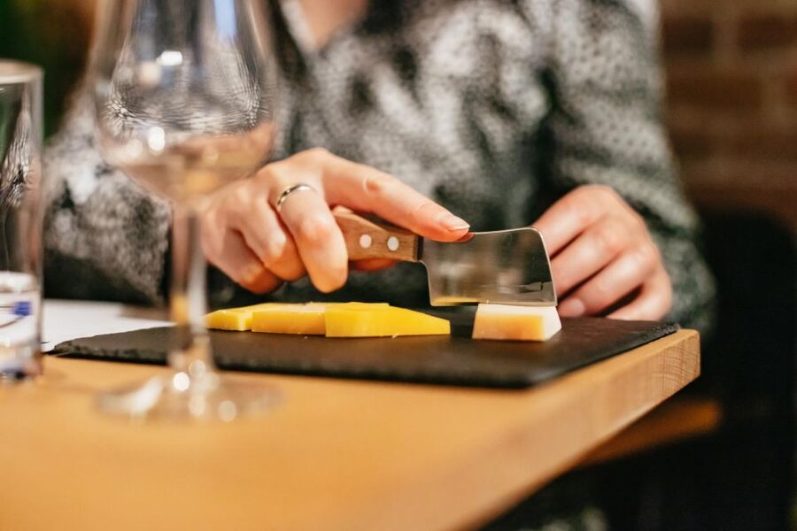 Amsterdam: Dutch Cheese Tasting Experience with Wine - Shop downstairs: use your 20% discount like a savvy cheese buyer