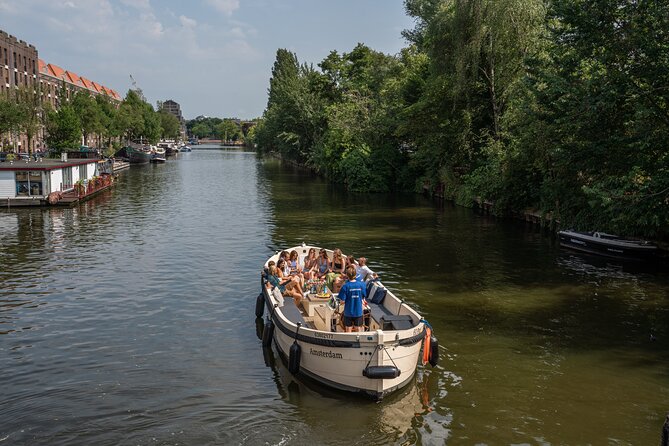 Amsterdam: Evening Candle Light Cruise With Wine & Cheese - Key Things I’d Prioritize If You’re Picking This Cruise