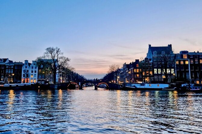 Amsterdam Evening Cruise in Small Group - Jordaan canals and the 7 Bridges view from the water