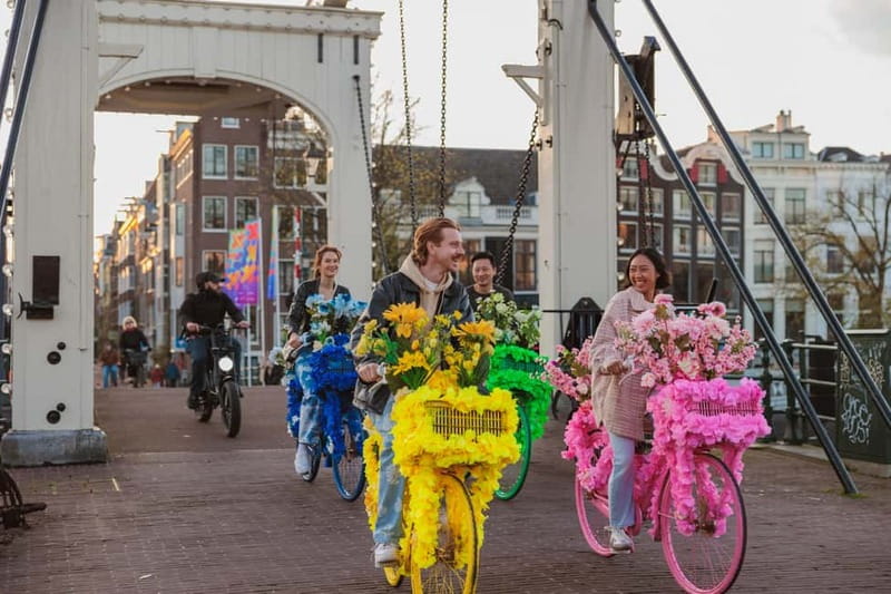 Amsterdam: Explore Canals, Guided Tour on Flower Bikes - Meeting your guide near Central Station and finding the bikes