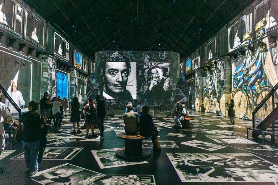 Amsterdam: Fabrique des Lumières Entry Ticket - Music, looped programming, and why it feels synchronized