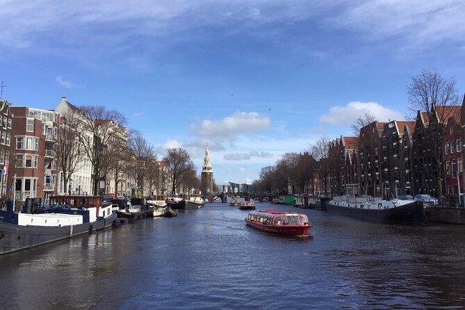 Amsterdam full day tour: Walking, Biking and Cruising - The 45-minute reset before the canal cruise