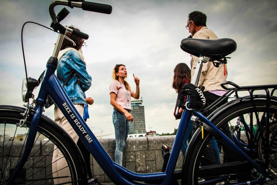 Amsterdam full day: Walking, Biking & Cruising with Lunch - Key things to know before you go
