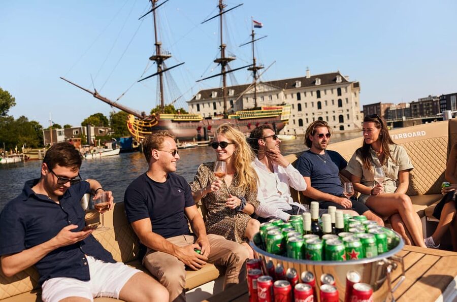 Amsterdam: German Guided Canal Cruise with on Board Bar - Who this canal cruise is best for