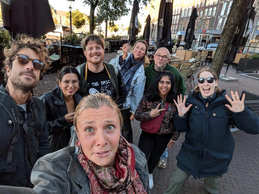 Amsterdam: Ghastly Grachten: ghost stories&dark history tour - Huis met de Hoofden: the house with heads and Helena’s dark thread