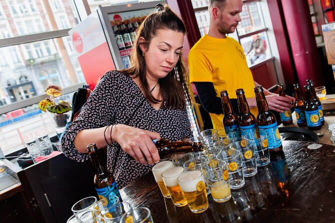 Amsterdam Guided Craft Beer Tasting with Cheese & Sausauge - Meeting like-minded solo travelers, without pressure