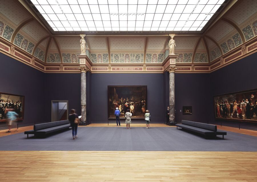 Amsterdam: Guided Rijksmuseum Tour in Spanish - The Quick Extra Scene: Van Gogh Museum Building and Volendam Houses