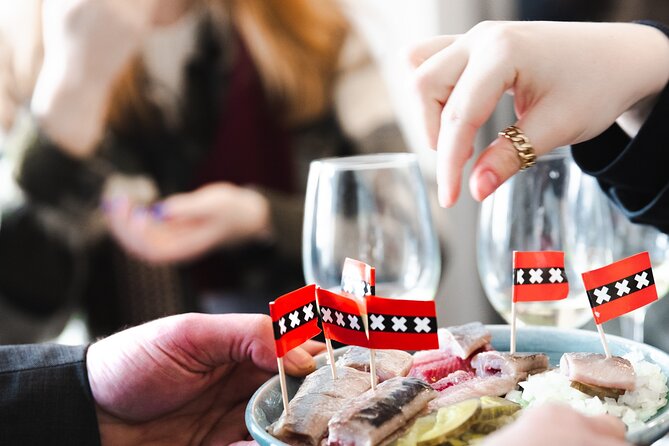 Amsterdam High-End Dutch Food & History Tour - Up to 8 guests - Markets and butchers: what changes by day (and why it matters)