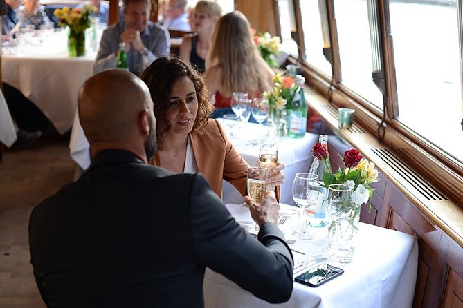 Amsterdam: High Tea Cruise - Captain Stories and Sightseeing Commentary: What You’ll Hear Along the Way