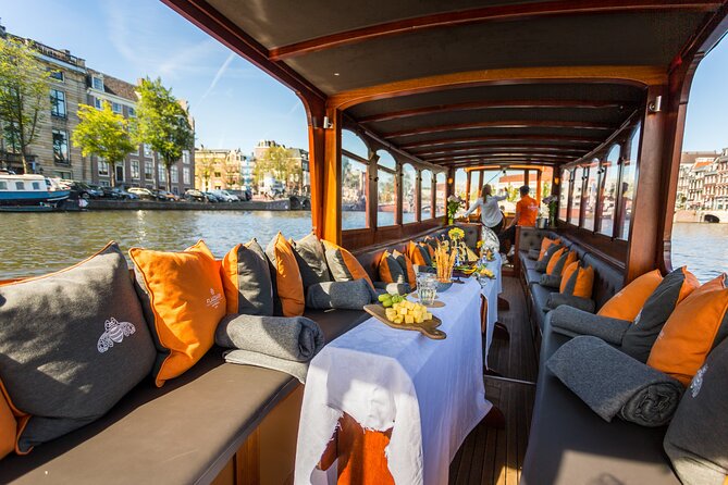 Amsterdam Historic Tour On Classic Saloon Boat - Skinny Bridge: The Small Structure Everyone Wants on Their Photos
