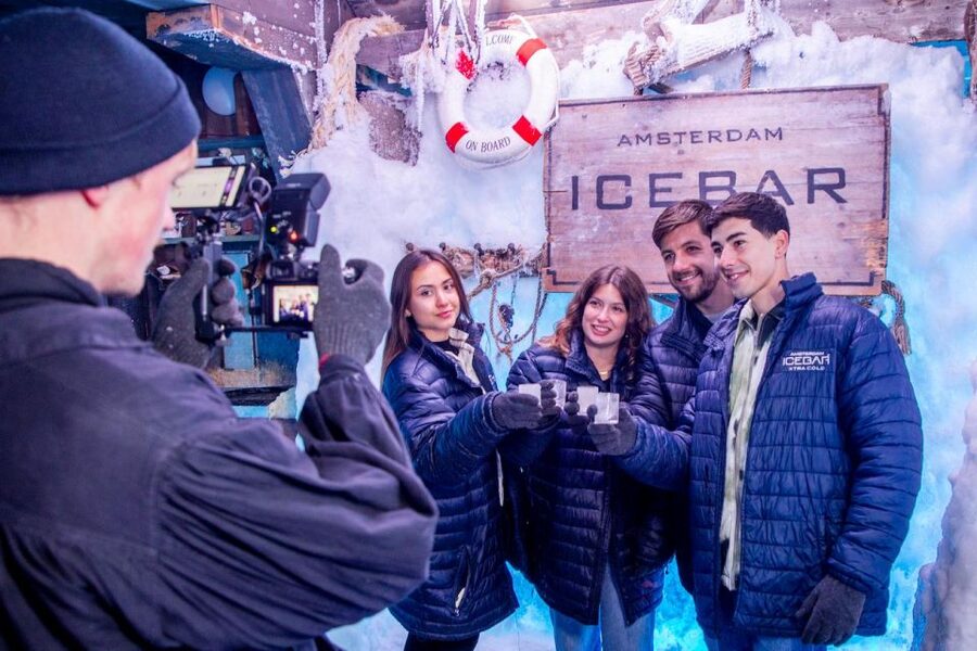 Amsterdam: Icebar Entry Ticket with 3 Drinks - Drinks included: what’s on offer and what to choose
