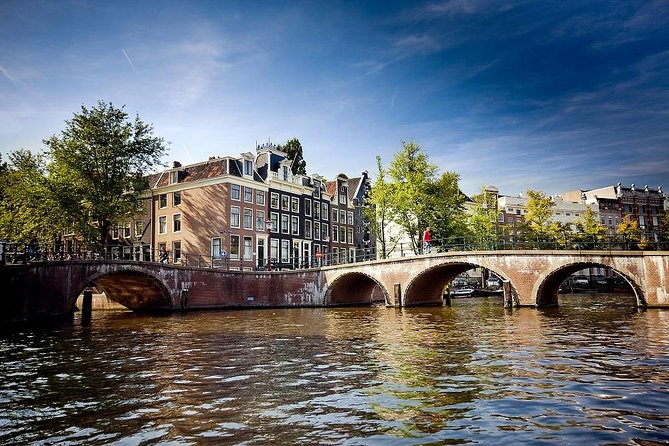 Amsterdam Independent Sightseeing by Pedal Boat - Check-In at Central Piers: The Part You Should Not Rush