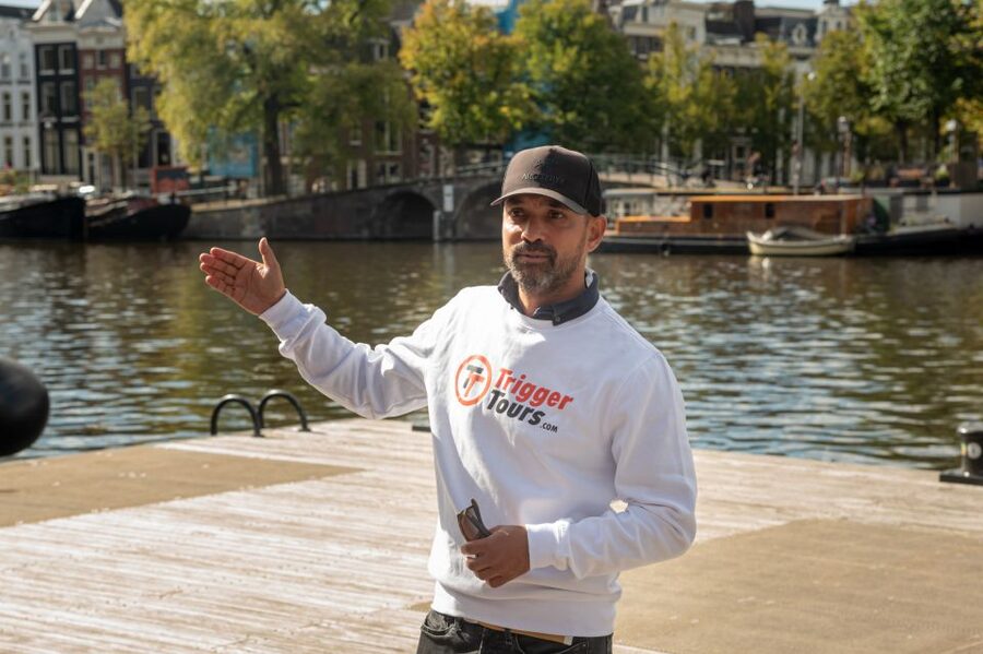 Amsterdam: Jewish Quarter and History Guided Tour - Why This Amsterdam Jewish Quarter Walk Feels So Direct