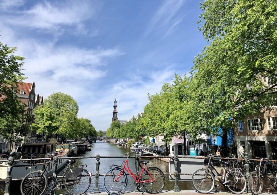 Amsterdam: Jordaan District Tour with a German guide - Noorderkerk and Het Papeneiland: Short Stops, Big Neighborhood Feel