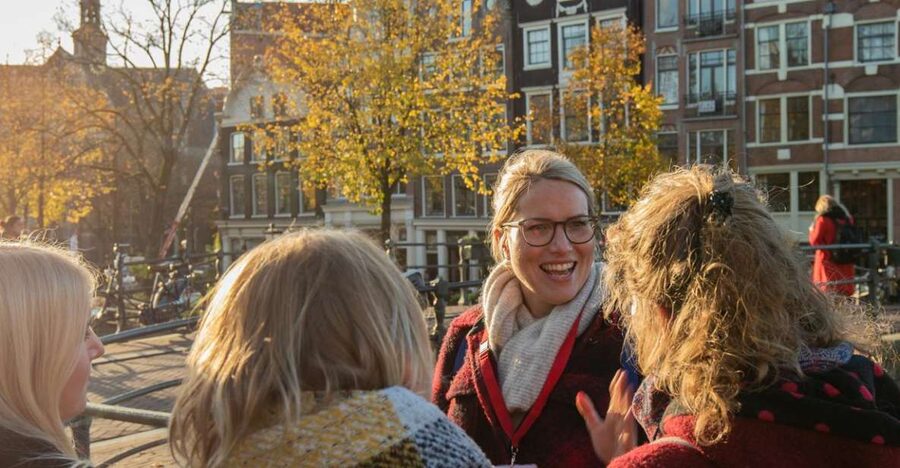 Amsterdam: Jordaan District Tour with a German guide - How a German Guide Changes the Experience (Especially With Questions)
