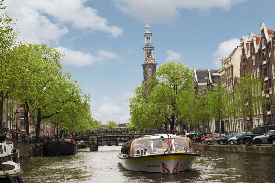Amsterdam: Keukenhof and Zaanse Schans Live Guided Day Tour - Who should book, and who might skip it